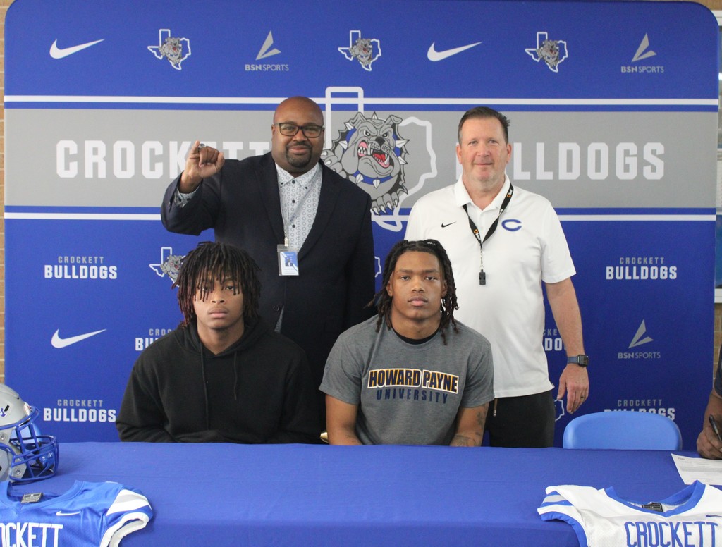 Congratulations to Dekorian Butler!   He officially signed with Howard Payne University today. Crockett ISD is incredibly proud of you and excited to see where your next adventure takes you. Keep shining, Dekorian—your community is cheering you on every step of the way.