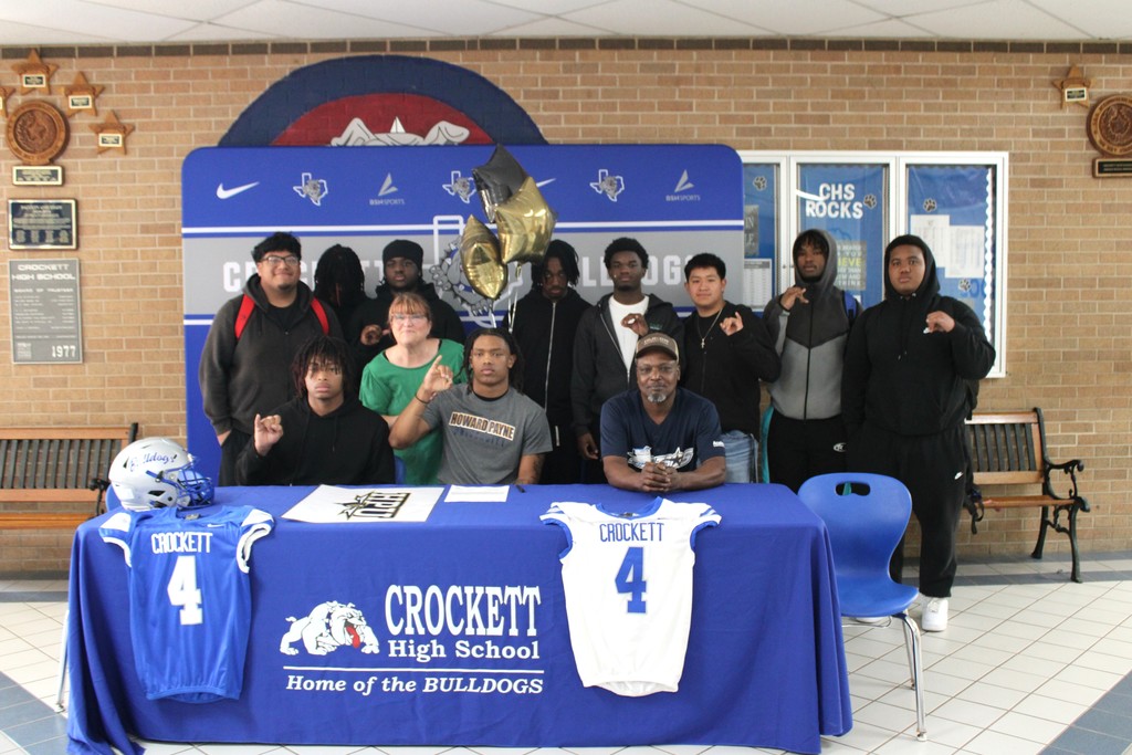 Congratulations to Dekorian Butler!   He officially signed with Howard Payne University today. Crockett ISD is incredibly proud of you and excited to see where your next adventure takes you. Keep shining, Dekorian—your community is cheering you on every step of the way.