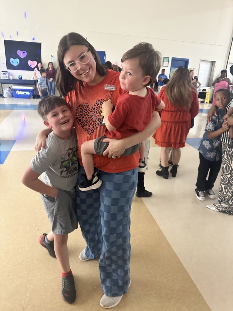 Crockett Elementary rocked the Valentine’s Dance last night! Our students danced their hearts out, the music was pumping, and the smiles were nonstop. Huge shout‑out to the amazing parents and staff who helped make the night unforgettable. You brought the fun, the energy, and all the Valentine’s magic.
