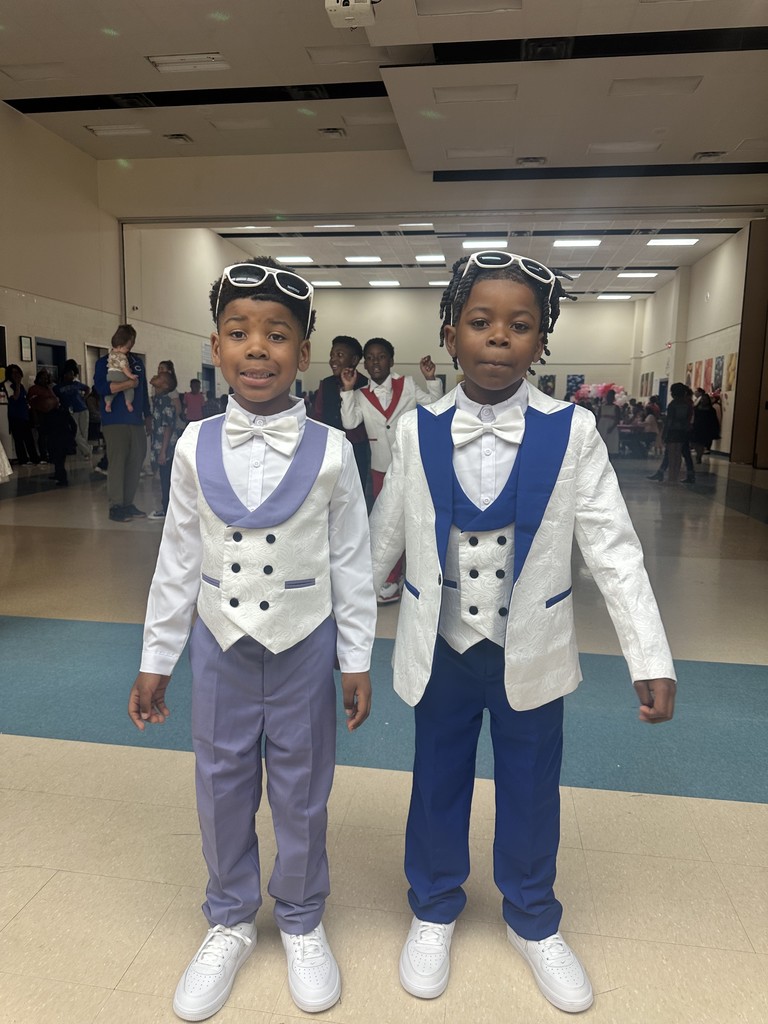 Crockett Elementary rocked the Valentine’s Dance last night! Our students danced their hearts out, the music was pumping, and the smiles were nonstop. Huge shout‑out to the amazing parents and staff who helped make the night unforgettable. You brought the fun, the energy, and all the Valentine’s magic.