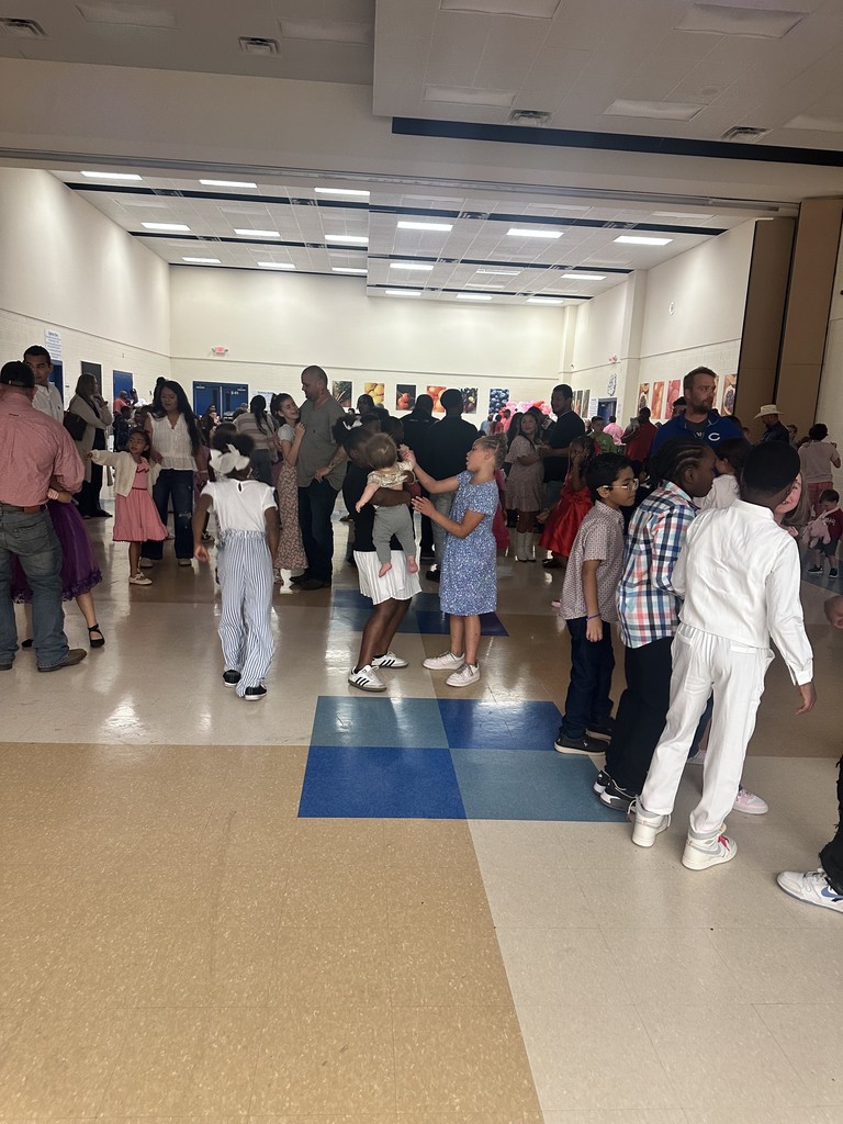 Crockett Elementary rocked the Valentine’s Dance last night! Our students danced their hearts out, the music was pumping, and the smiles were nonstop. Huge shout‑out to the amazing parents and staff who helped make the night unforgettable. You brought the fun, the energy, and all the Valentine’s magic.