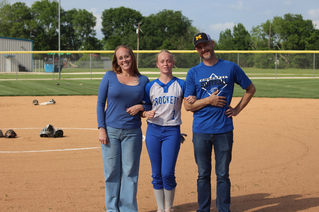 Crockett Softball and Baseball Senior Nights.