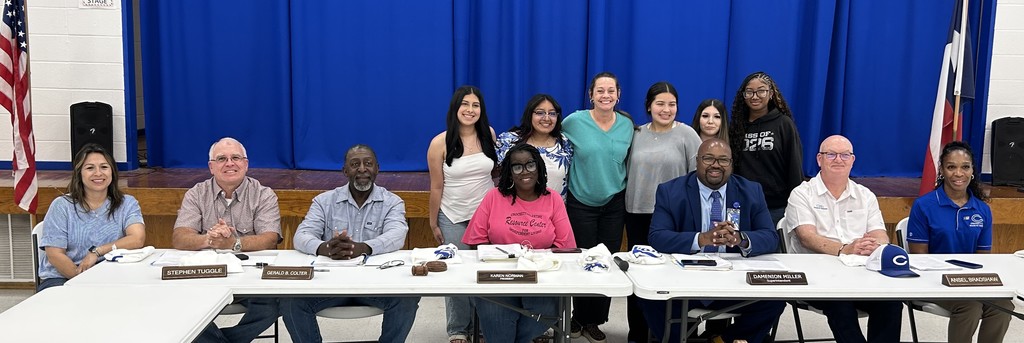 Congratulations to all our students who were recognized by the Crockett ISD Board at last night’s meeting. Your hard work, leadership, and dedication continue to make us proud.