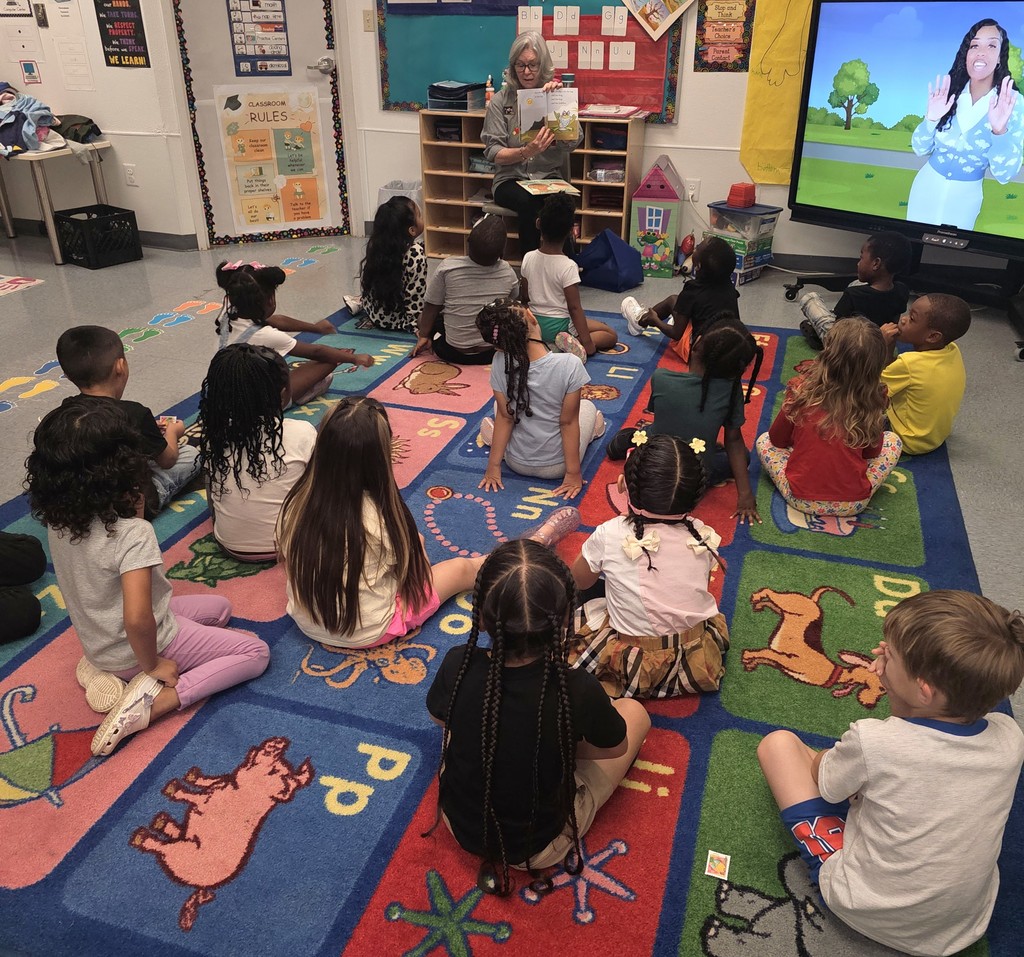 Books, stories, and lots of smiles. The Crockett Garden Club Volunteers spent the morning giving away books and reading to our Early Childhood students. We’re so grateful for your time, energy, and love for our kids.