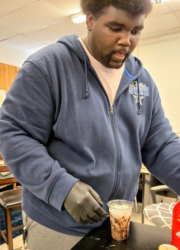CHS Business Entrepreneurs fixing Dirty Sodas for the teachers for Teacher's Appreciation Week 