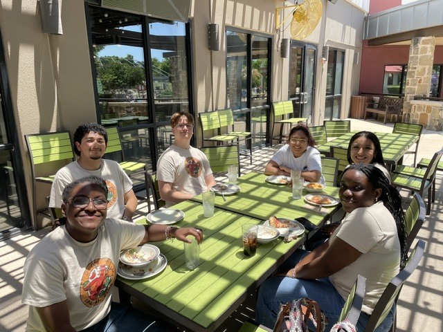 What a wonderful day our Spanish Club had at Austin Park! 🎉🇪🇸 Our students had the opportunity to spend time together, make memories, laugh, and celebrate all the hard work and dedication they have shown throughout the school year. Thank you to everyone who helped make this field trip a success. ¡Fue un día increíble! ❤️💛 #SpanishClub #FieldTripFun #AustinPark #MakingMemories