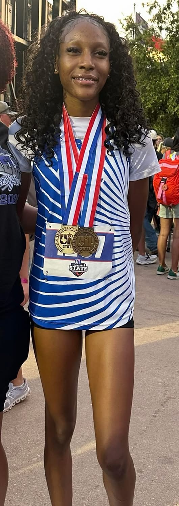 Huge congratulations to Emory Sims on taking home her second state medal! She just captured the bronze in the 200M! 🥇🔥Incredible job, Emory! We are so proud of you! 🎉👏