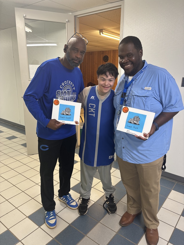Ms. McKnight’s class made today extra special at Crockett High School! Her students surprised several teachers with heartfelt awards recognizing their hard work, dedication, and impact. Moments like these remind us why our school community is so strong. ❤️👏