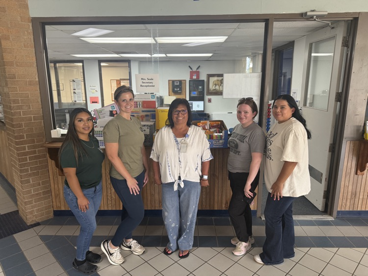 Huge shoutout to Willow Creek Chiropractic & Wellness for donating school supplies to our students! 📚✨ Community support like this makes all the difference in setting our kids up for success. We appreciate you, Willow Creek team! 🙌❤️