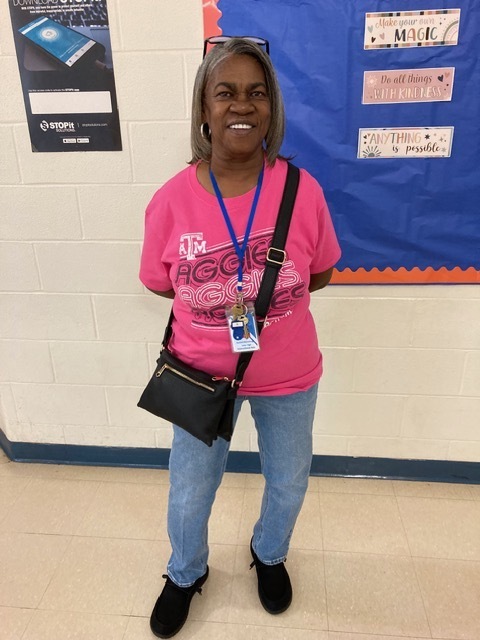 Crockett Jr. High went all‑in for College Day!   Staff brought the spirit and the smiles, rocking gear from their favorite colleges and filling the campus with pride, color, and future‑focused energy.
