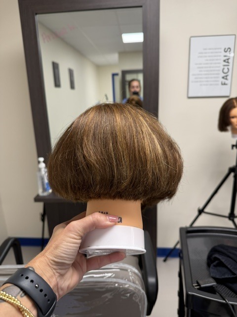 Crockett Cosmetology 2 brought the style and skill today — our students jumped into advanced Bob techniques, mastering the trendy Bixie and the classic, precision‑cut French Bob. Their confidence, creativity, and technical growth are shining through every snip. ✂️✨