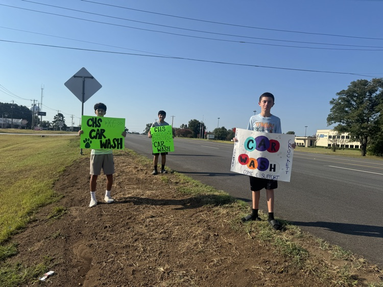 Come out and support our cross country kids!!!🏃🏻🏃♀️🏃🏻💙🤍💙! Get your car wash cleaned 🧼 🚗🚙