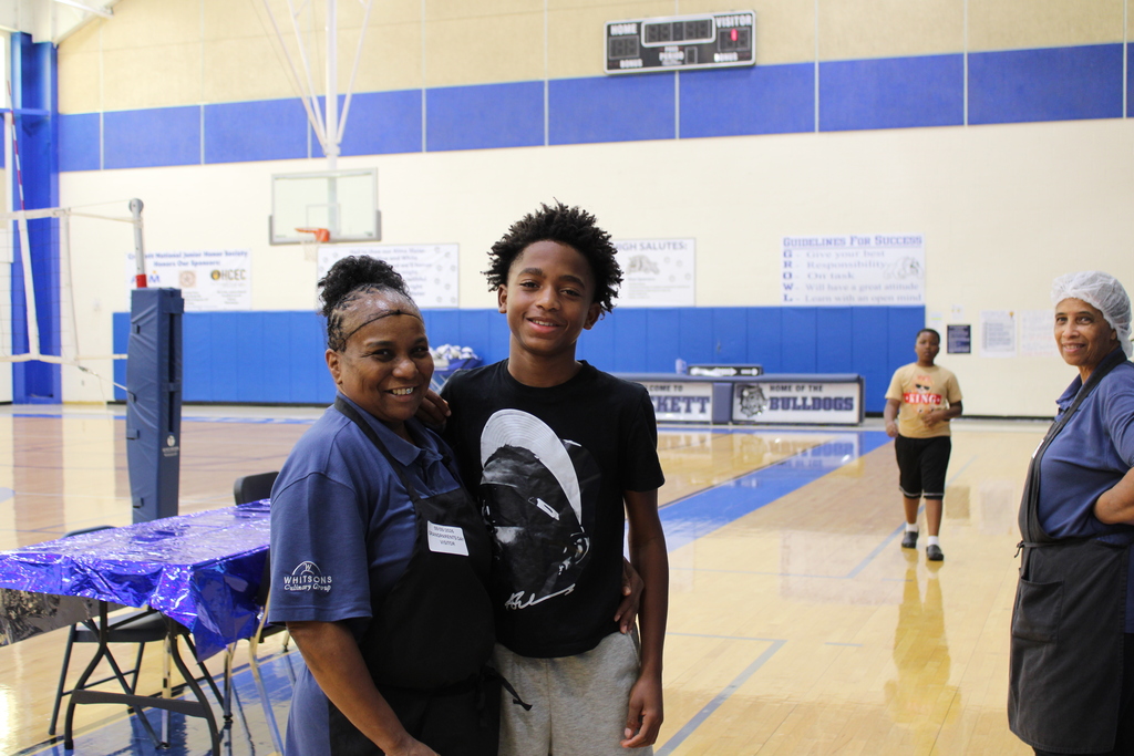 💙CROCKETT JR. HIGH GRANDPARENTS DAY BREAKFAST 💙  We had an amazing turnout this morning! Thank you to all the wonderful grandparents  (and parents) who came out to share breakfast and make the day so special for our students. Your support means so much to our Bulldog family.