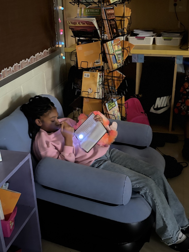 📚💙 NATIONAL READING DAY FUN AT CROCKETT ELEMENTARY! 💙📚  Yesterday was National Reading Day, and our Bulldogs celebrated by diving into their favorite stories and discovering new ones. We wrapped up the day with a campus‑wide dark‑out flashlight reading — the perfect cozy ending to a day full of imagination and adventure.