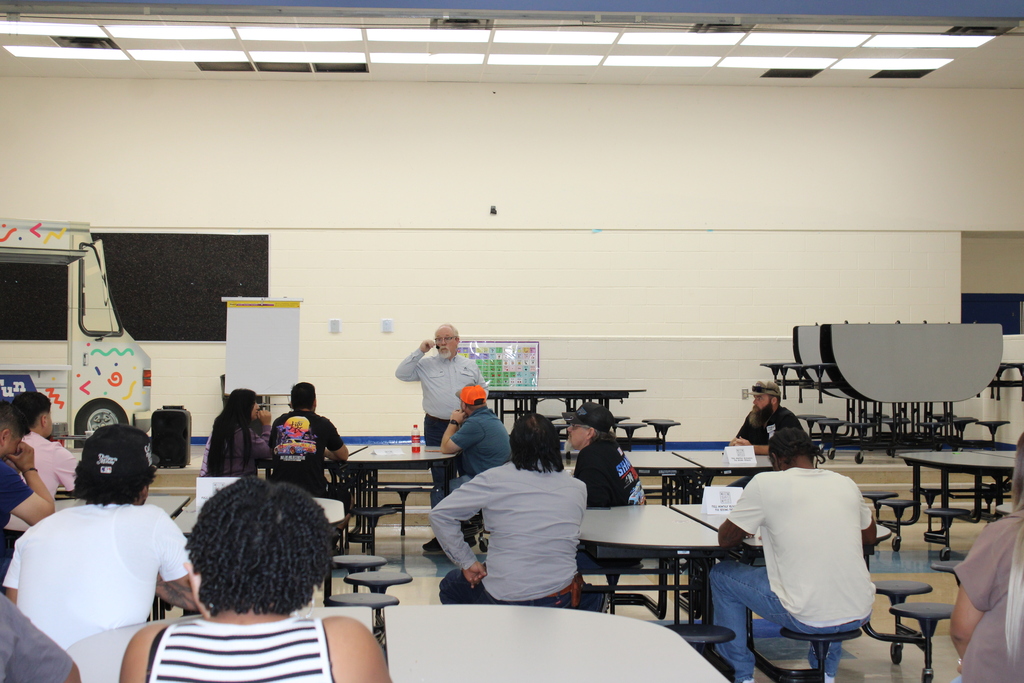 💙 Brought Their Dads to School! 💙  Crockett Elementary and Jr. High students welcomed their dads to school today, and we had a great turnout! 👏  Thank you to all the dads and father figures who took the time to join us and make the day so special for our students. We appreciate you!  A special thank you to Strong Fathers for putting together this wonderful event and helping create meaningful moments for our students and families! 🐾💙