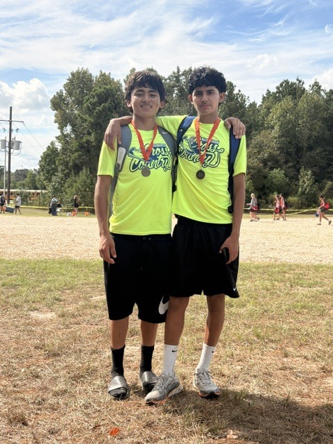 Proud to announce the results from today's Cross Country meet! Our Crockett athletes put on an outstanding performance. The JV Boys took home 1st place as a team, with Jared Cruz (4th), Gabriel Suarez (8th), Jamie Reymundo (11th), Jesus Cruz (12th), and Alexander Ledesma (15th) all placing in the top 15 to earn medals. The Varsity Boys tied for 2nd place as a team. The top 15 runners medaled, led by Jaden Quintero in 5th (17:57) and Victor Cruz in 9th (18:14). The JV Girls secured 2nd place as a team, with top 15 medal finishes from Christel Gomez (6th), Bridget Loredo (7th), Kylie Toch (10th), and Alicia Benavides (13th). Rounding out a great day, the Varsity Girls ran phenomenal races, with every single runner hitting a new Personal Record (PR)! Congratulations to all of our runners and coaches on a fantastic meet!