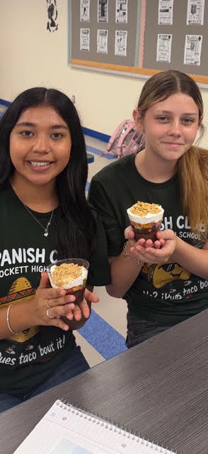 Our Crockett High School Cosmetology Intro students are combining creativity and science! Today’s skin anatomy lesson featured a delicious twist—building edible parfaits to represent the layers of the epidermis. Great job, future cosmetologists! 👏🎨