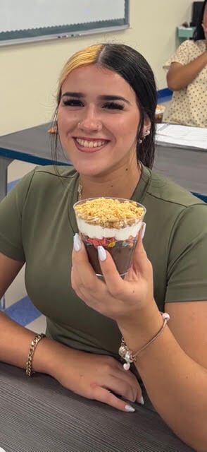 Our Crockett High School Cosmetology Intro students are combining creativity and science! Today’s skin anatomy lesson featured a delicious twist—building edible parfaits to represent the layers of the epidermis. Great job, future cosmetologists! 👏🎨