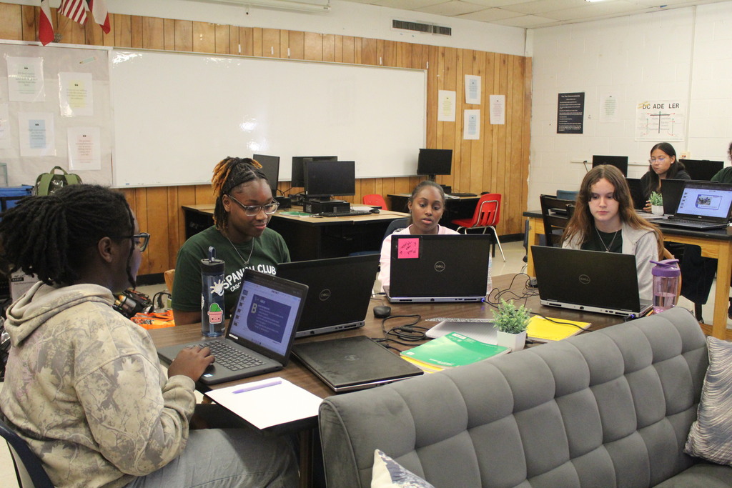 Our Crockett High School Yearbook staff enjoyed a visit from our Walsworth Yearbooks Advisor, Alicia Merrifield, in Mrs. Drake's classroom yesterday afternoon!  Alicia worked with students to strengthen their caption-writing skills, focusing on how the right words can bring a photograph to life.  This year, our staff is working hard to take our yearbook to the next level, not only through stronger photography, but also through meaningful storytelling that captures the moments, people, and memories that make our school year special.  After all, a great yearbook doesn't just show what happened, it tells a story worth remembering. 