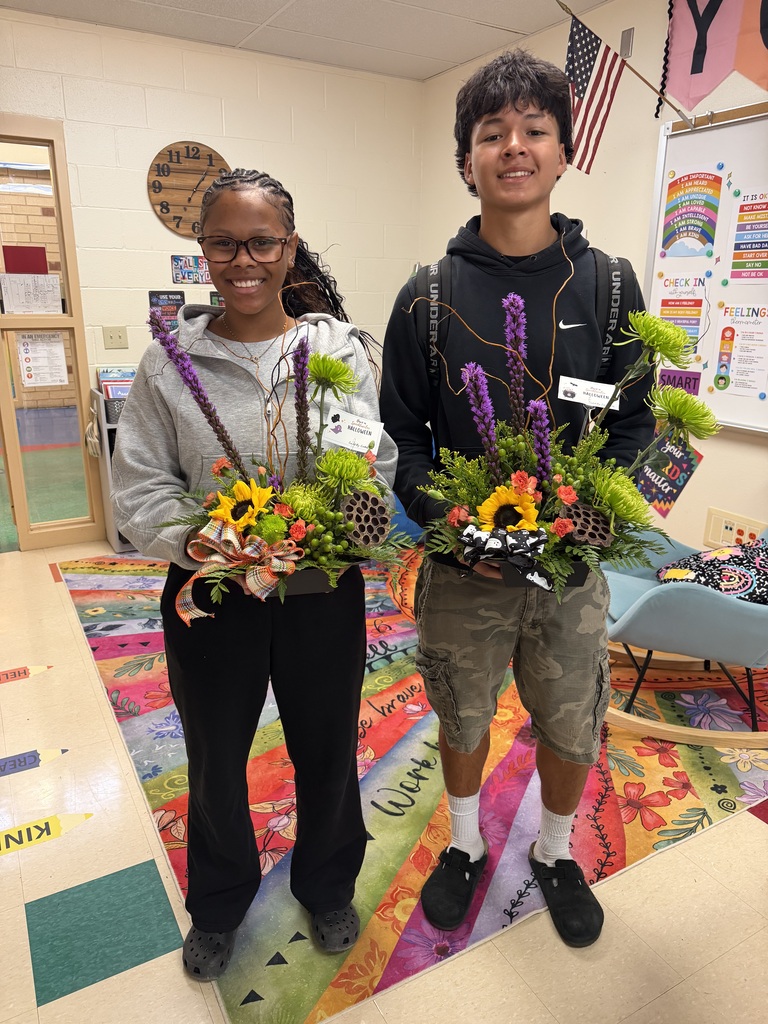👻 What a spooktacular week of appreciation at Crockett Elementary! 🎃✨ Our staff felt so loved thanks to our amazing community and team. Here’s a peek at the fun:  🧺 Secret "Boo Baskets" – Staff had a blast surprising one another with festive treats!  🥤 Sonic Drink Treat – Huge thanks for the refreshing afternoon pickup!  💐 CHS Floral Department – Gorgeous floral arrangements delivered by our talented CHS students. Great job!  🛍️ Empowered Speech & Paige Gonzales – Thank you for the super fun Halloween bags! What an awesome treat!  We are so grateful for everyone who brought smiles and Halloween cheer to our CES team this week!