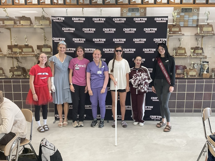 Dress up day 2 twins, or rhyme without reason