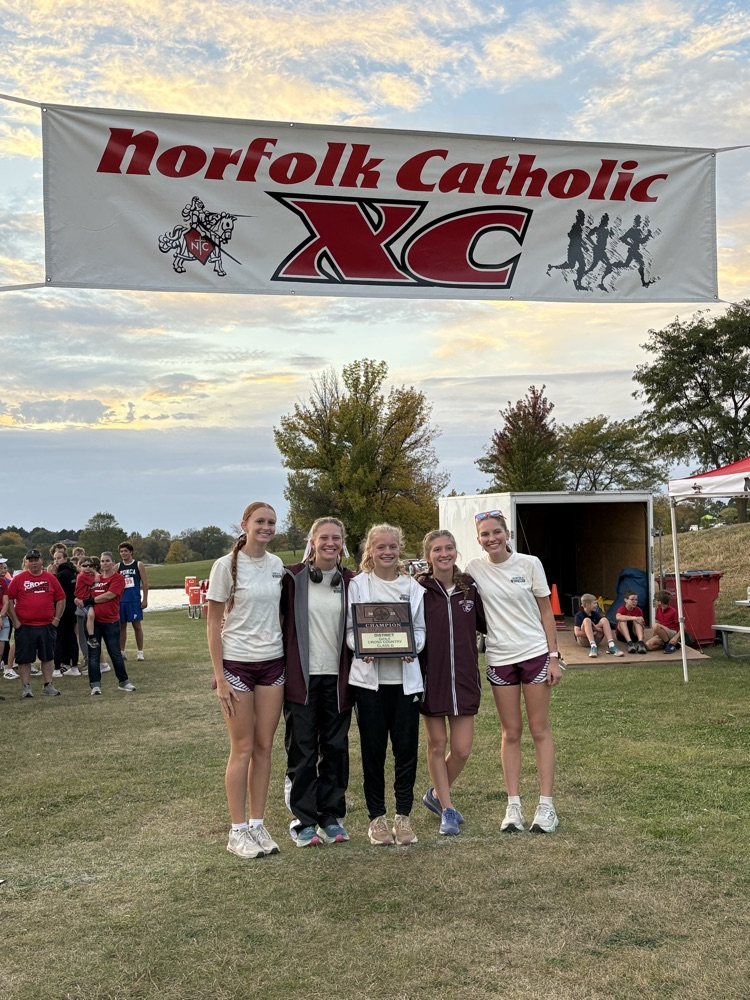 girls district XC champions