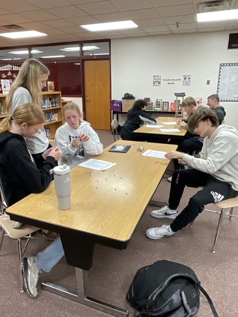 8th grade iTech uses binary code to create keychains.