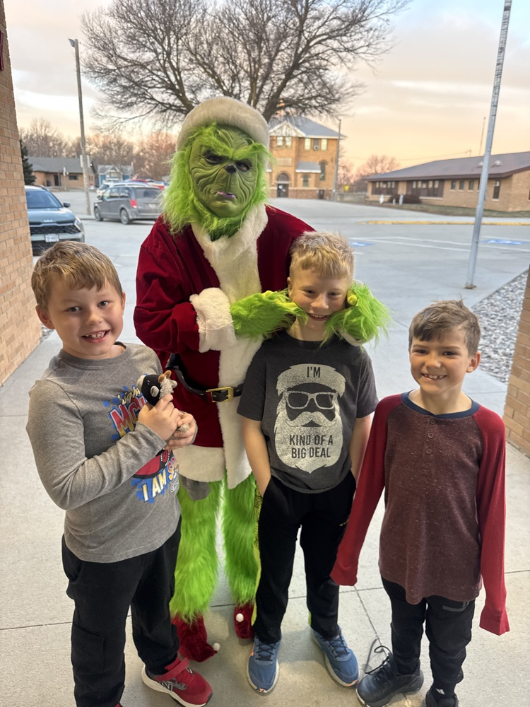 Photos with the Grinch 