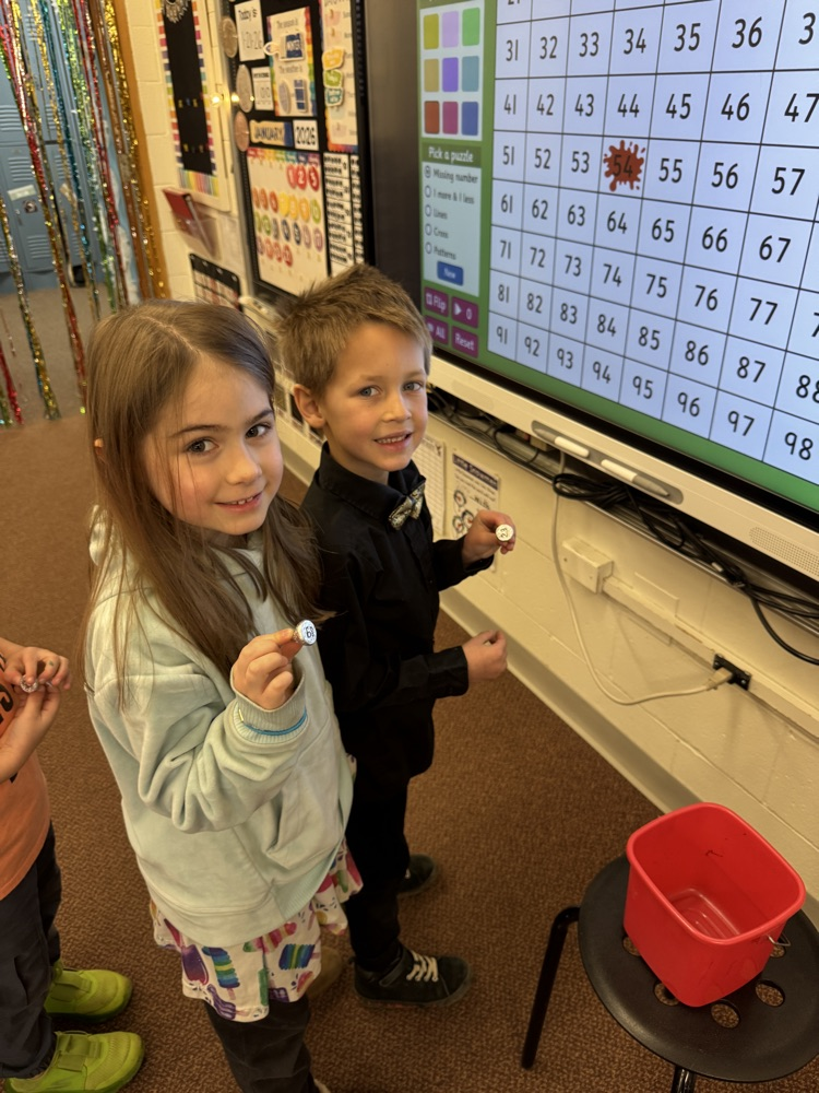 100 Hershey Kiss hunt