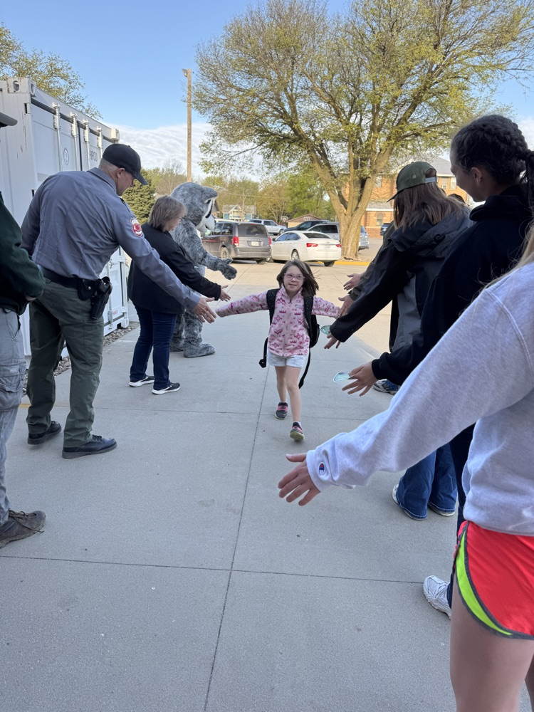 High fives with the students and Nebraska Game & Parks