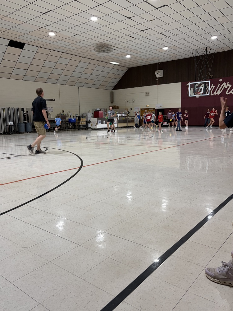 Teachers vs 6th graders Dodgeball match