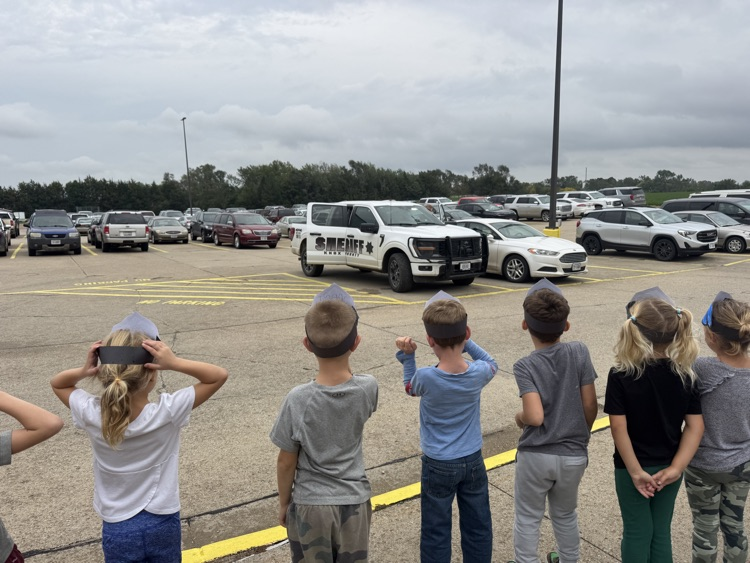 Kindergarten classes checking out Deputy Krepel’s police truck 