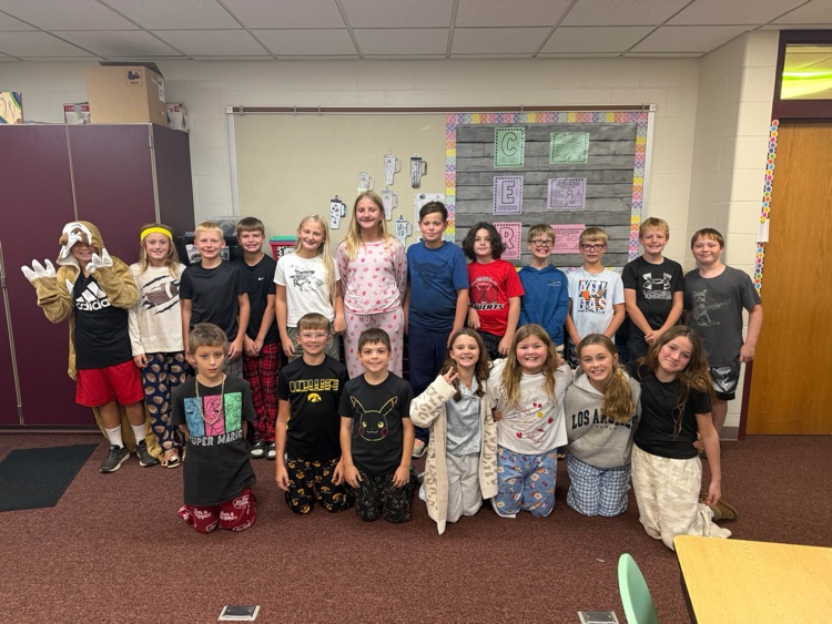 5th grade students dressed up for pajama day