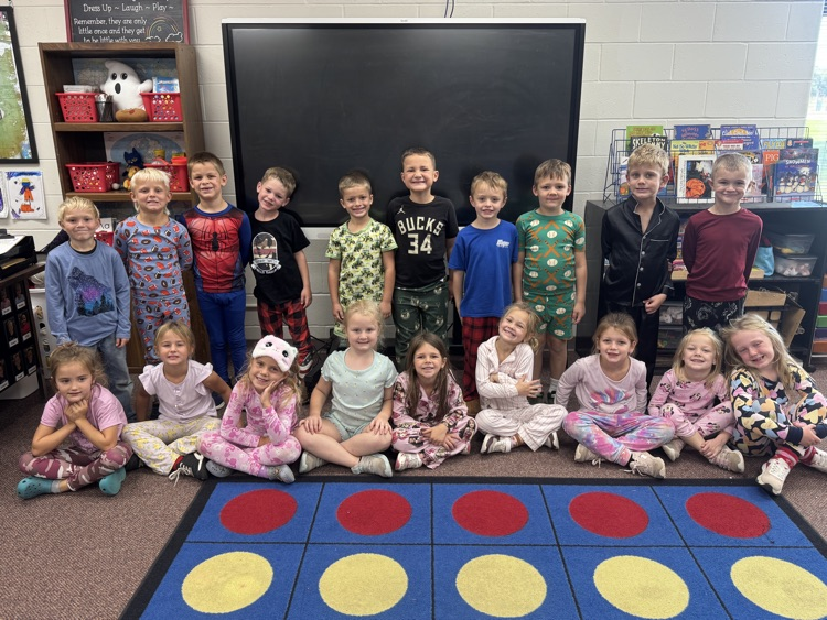Kindergarten students dressed up for pajama day