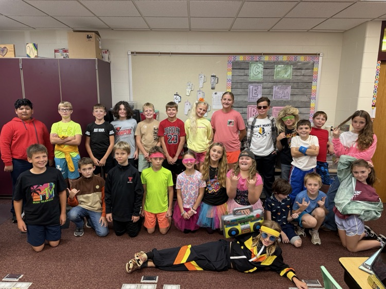 5th grade all dressed up for ‘80 day