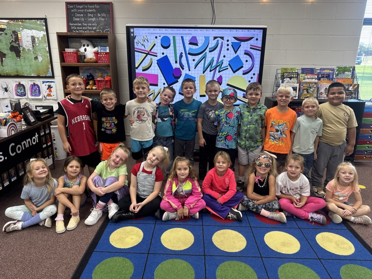Kindergarten all dressed up for ‘80 day