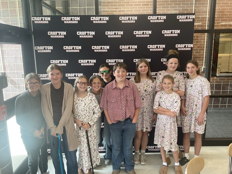 homecoming dress up like a grandparent day