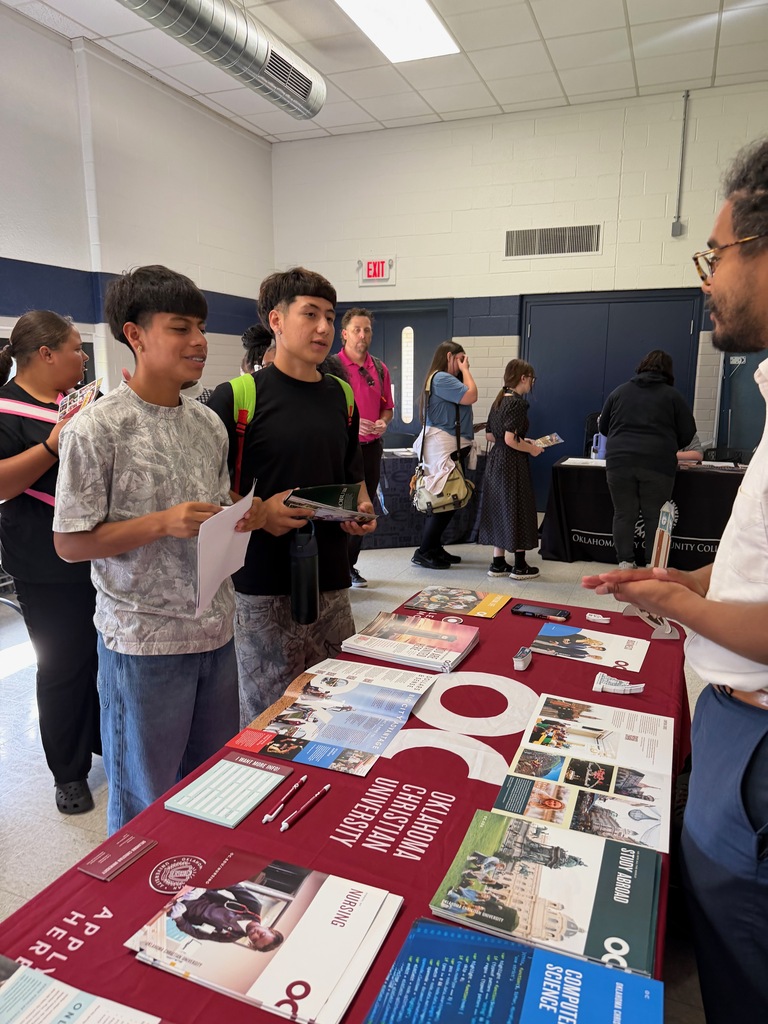 Seniors at GPACAC college fair.