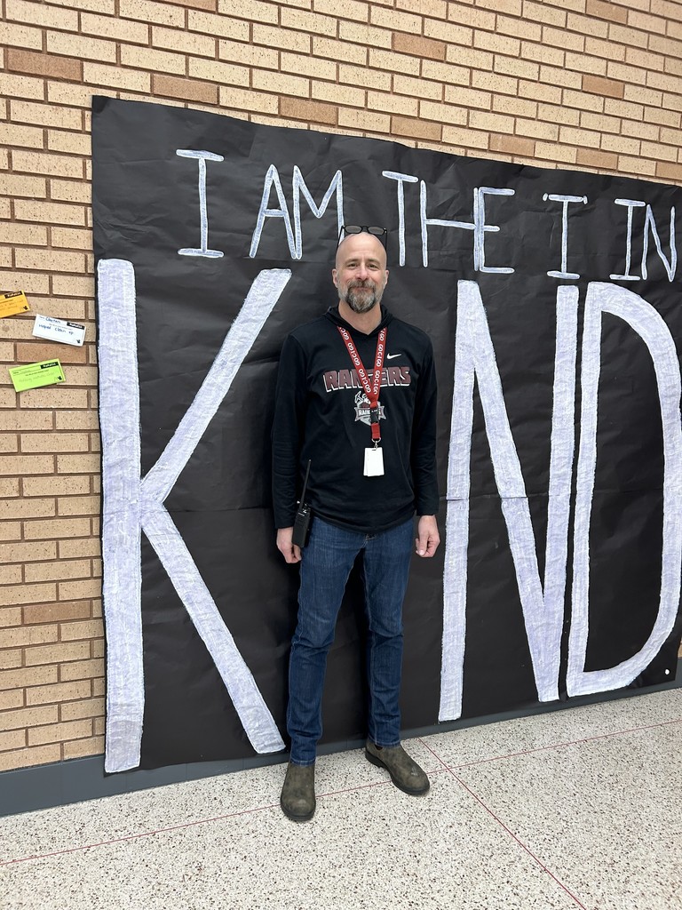 HS principal Fischer being the "I" in Kind at CRES