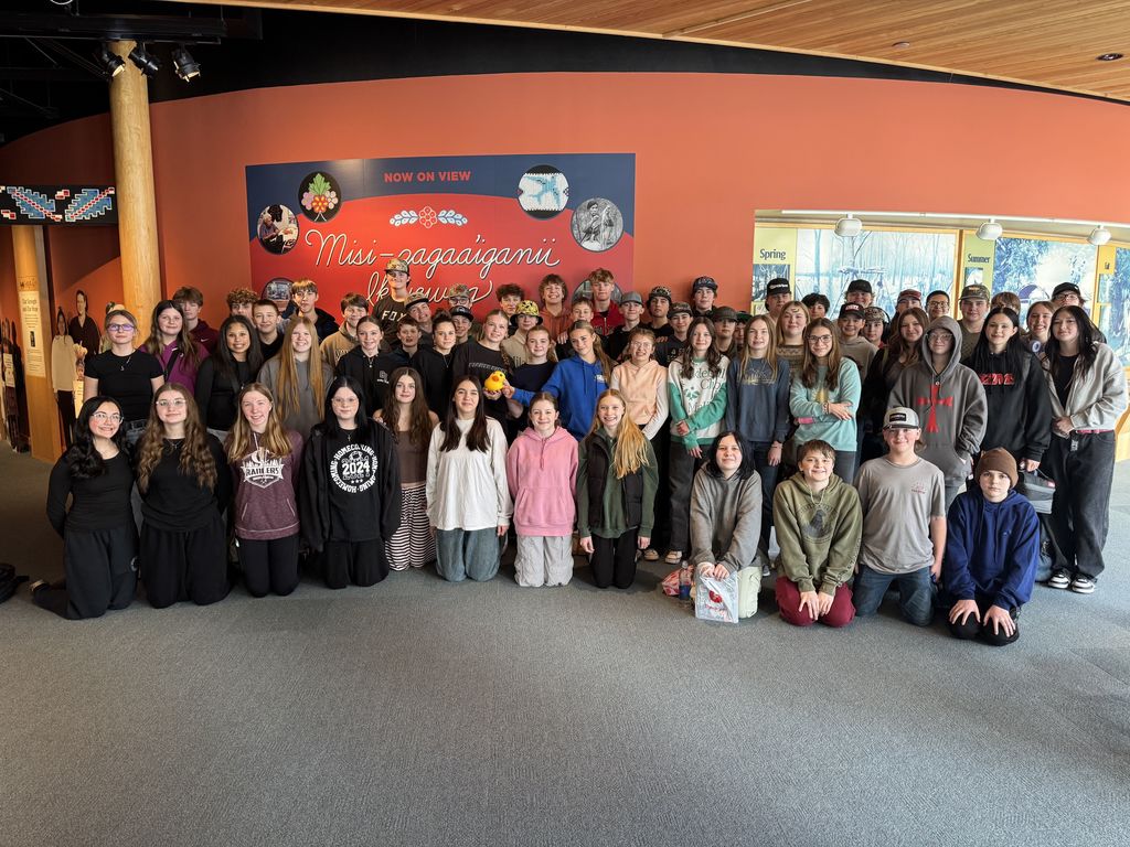 8th grade students at the Mille Lacs Indian Museum