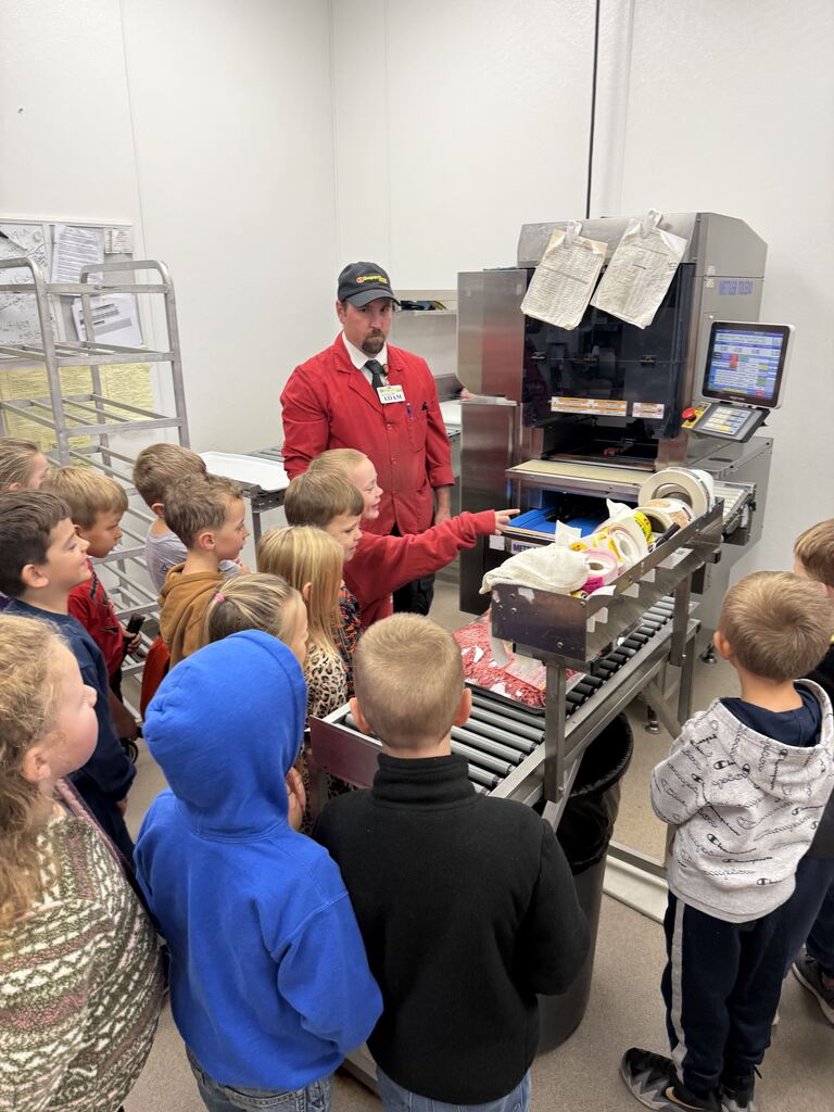 Kindergartners in the meat department at Super One