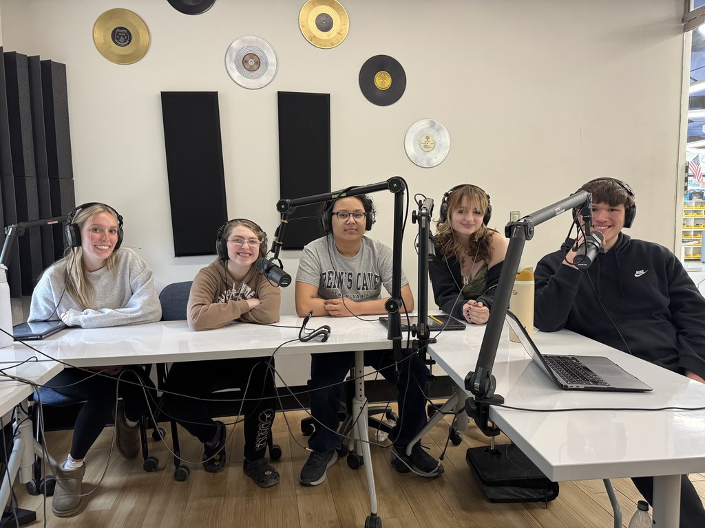 Maggie & Mr. Cap Show