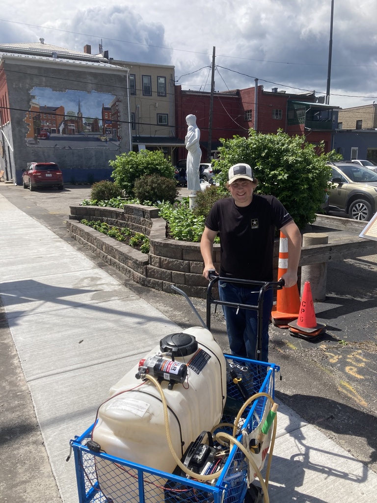 community planting day