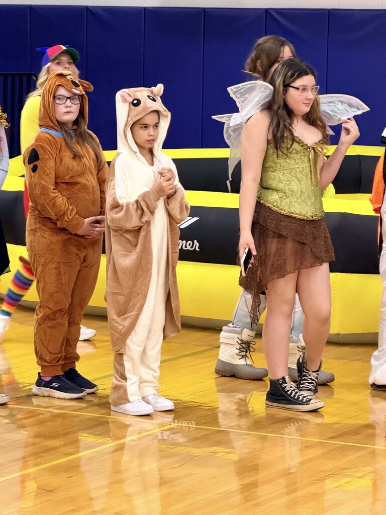 🎃👻 Middle School Halloween Fun at Cuba-Rushford! 👻🎃