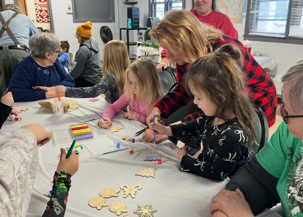 students with community members at the Kelly Senior Center