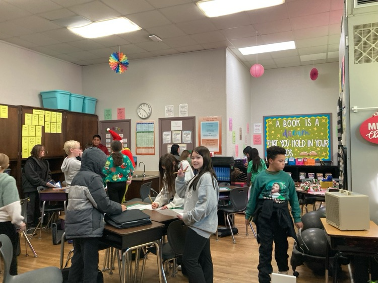 toy shop thief mystery 