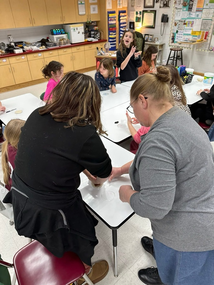 4th Grade students learning about AL agriculture