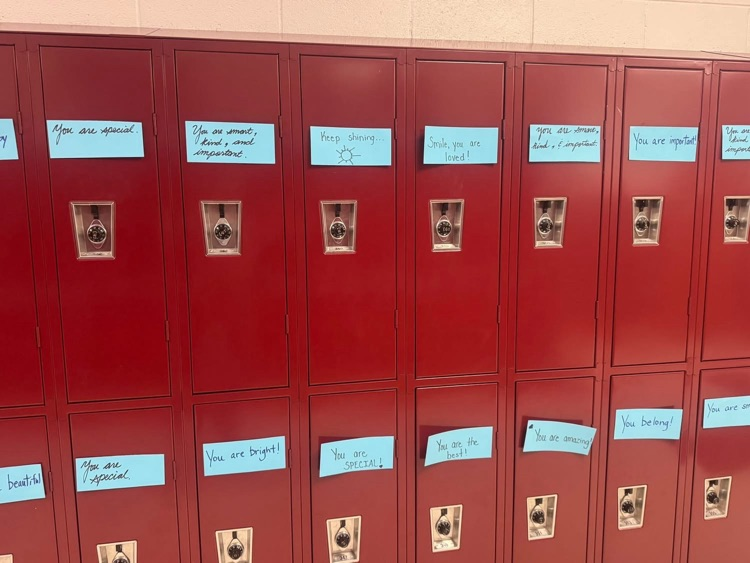 Random Acts of Kindness Notes on Lockers