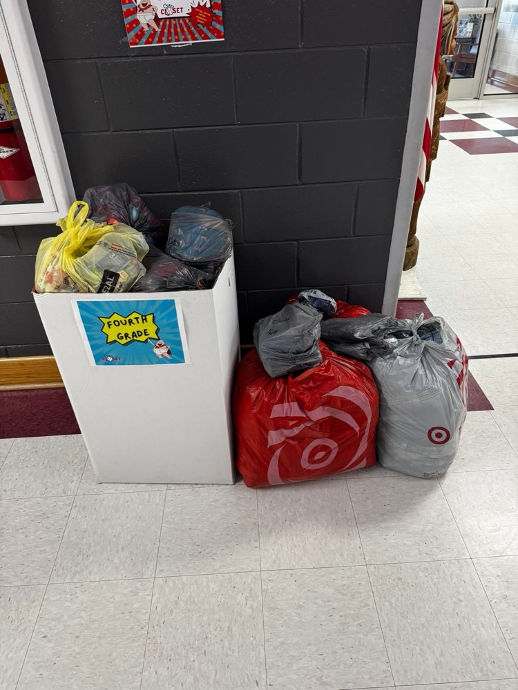 Wow!! 🤩 Intermediate families showed out! Thanks for helping fill these boxes for Curt’s Closet!