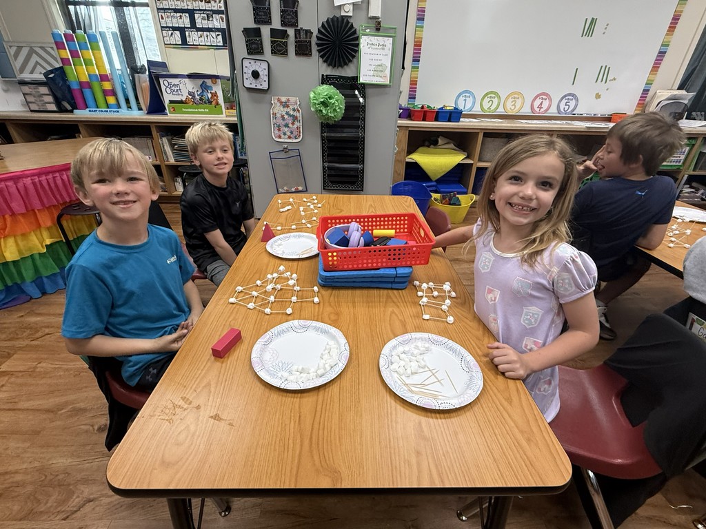 1st Grade Engineers